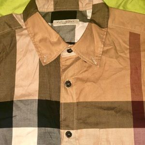 Burberry button down short sleeve collared shirt